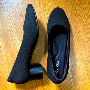 Selling black round toe chunky VIVAIA shoes, size 9. Only worn twice.